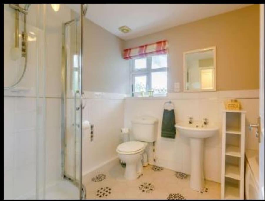فيلا The Nook Located In A Beautiful Garden Setting With Parking ستارتفورد أبون آفون المظهر الخارجي الصورة